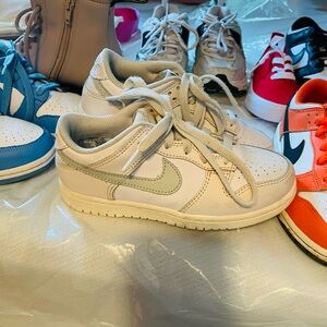 Nike Kids White and Cream Sneakers